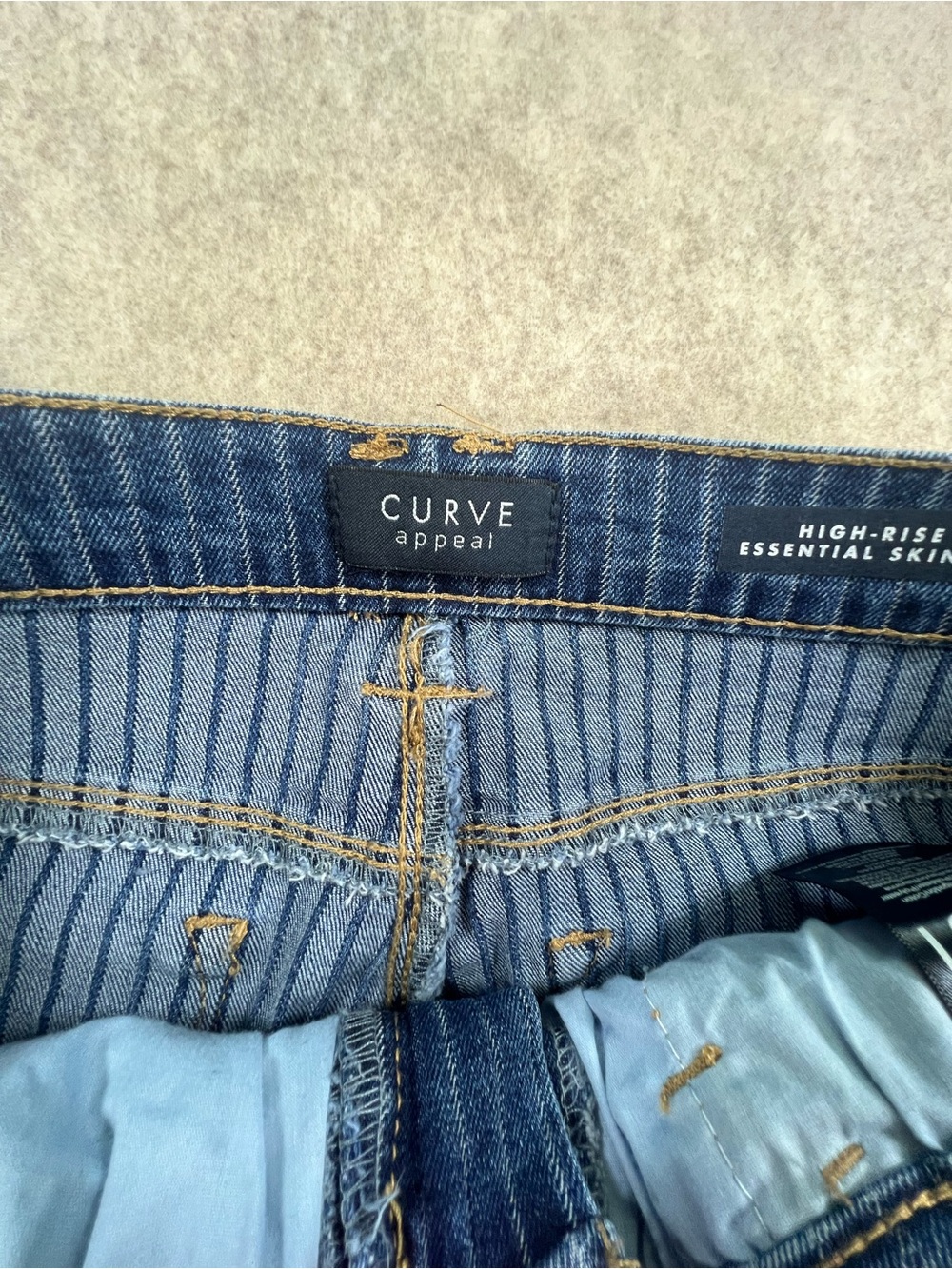 👖💙Curve Appeal High Rise Essential Skinny Pinstripe Jeans Size 12/31👖💙 - Picture 5 of 12